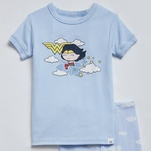 🆕️ babyGap DC™ Wonder Woman PJ Set